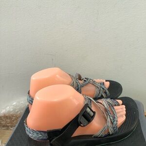 Chaco Women’s Black and Multicolor Strappy Ankle Strap Sandals Sz W8